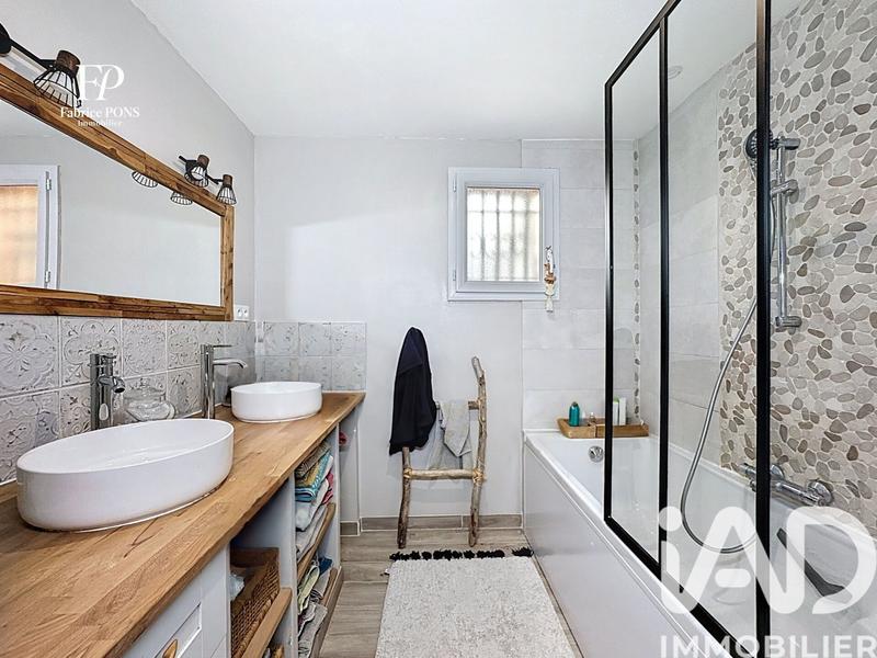 Maison - 138 m² - 7 pièces