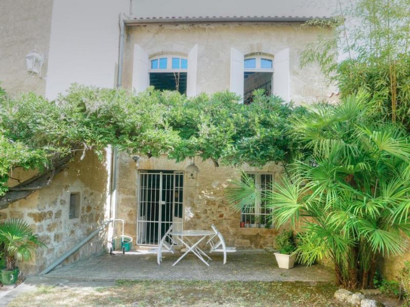 Maison - 327 m² - 12 pièces