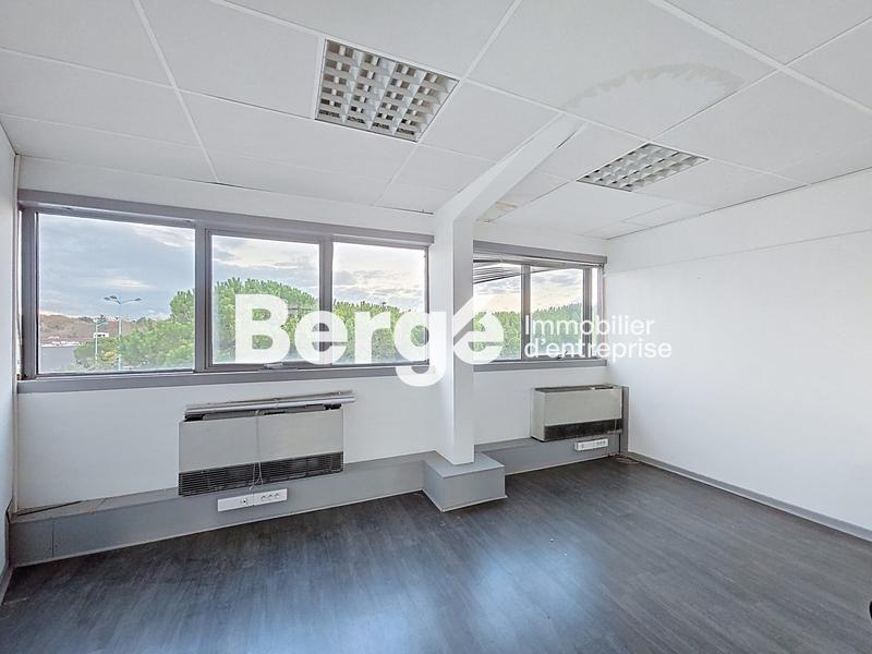 Bureau - 133 m²