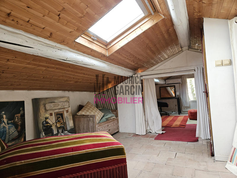 Maison - 170 m² - 5 pièces