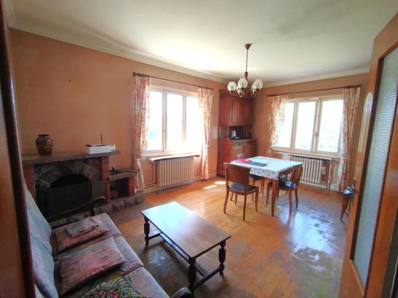 Maison - 163 m² - 7 pièces