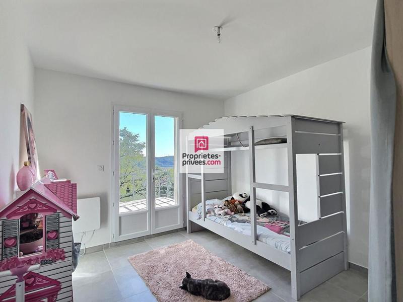 Villa - 142 m² - 6 pièces