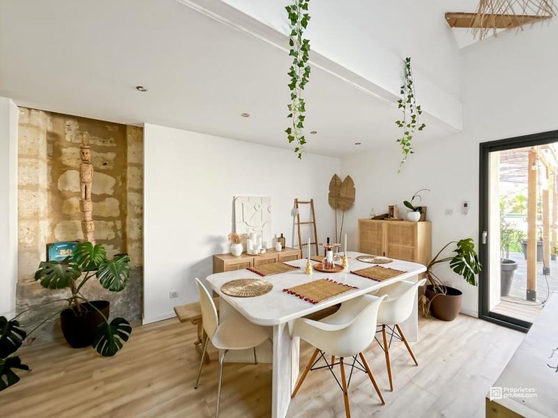 Maison - 105 m² - 4 pièces