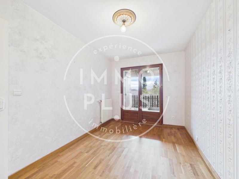 Maison - 180 m² - 7 pièces