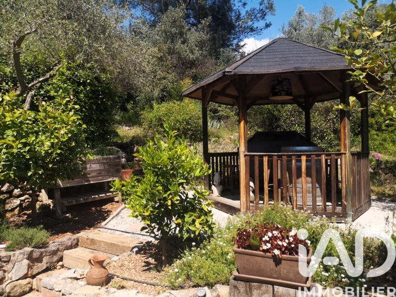 Maison - 126 m² - 5 pièces