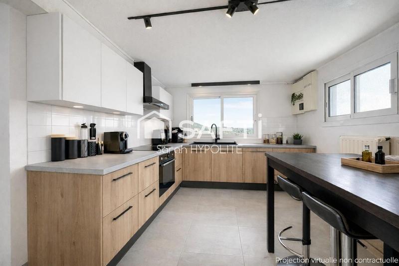 Maison - 167 m² - 6 pièces