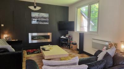 Maison - 114 m² - 8 pièces