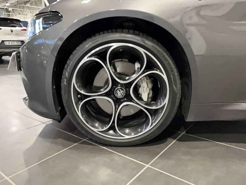 Alfa Romeo Giulia 2.2 210 ch At8 Q4 Veloce