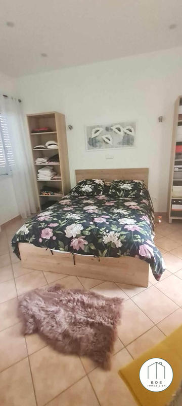 Villa - 213 m² - 6 pièces