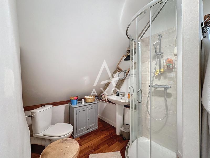 Longère - 250 m² - 6 pièces