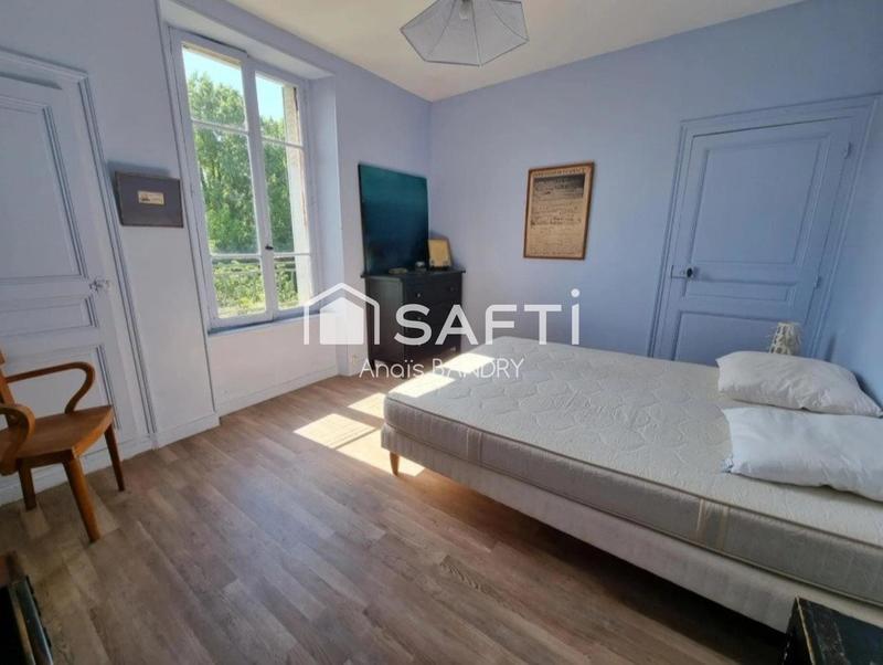 Maison de maîtres - 320 m² - 8 pièces