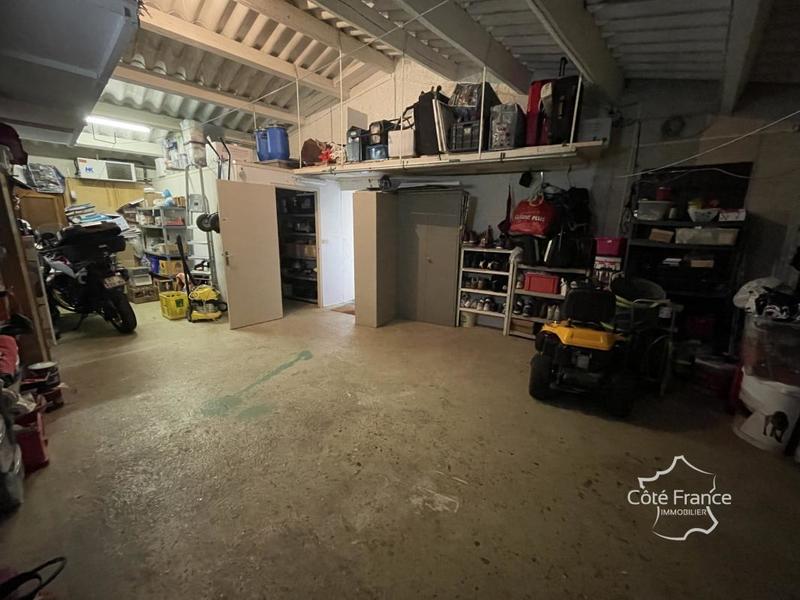 Propriété - 380 m² - 15 pièces