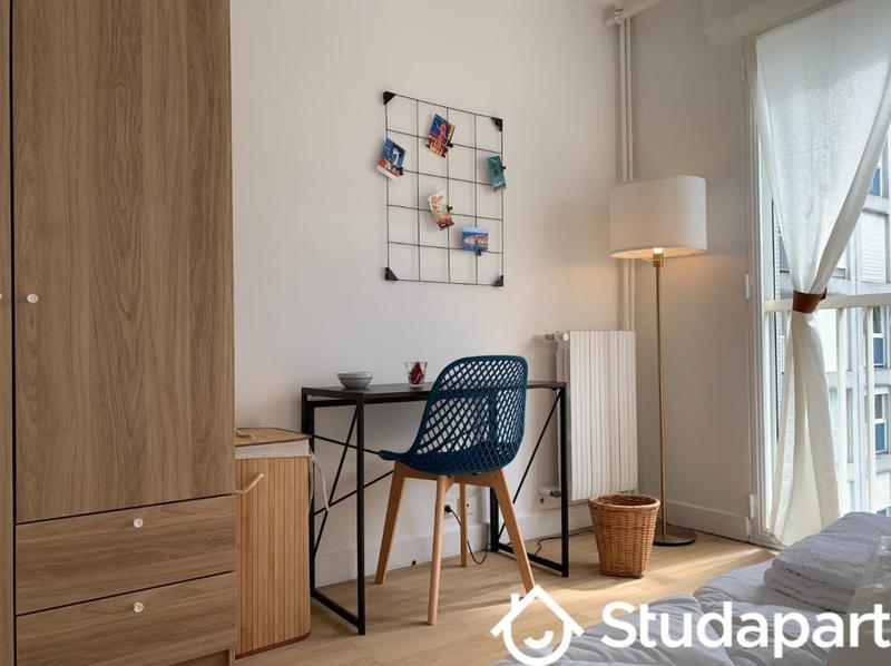 Chambre - 17 m² - 1 pièce