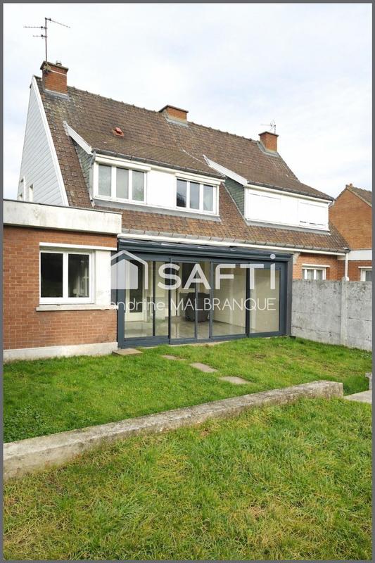 Maison - 101 m² - 5 pièces