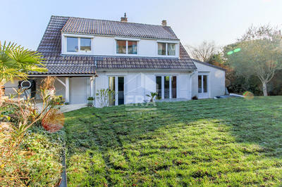 Maison - 123 m² - 7 pièces