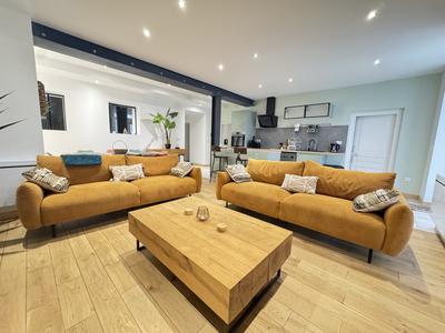 Appartement - 85 m² - 3 pièces