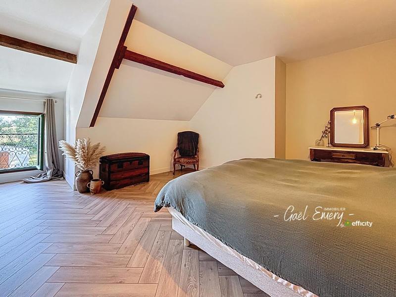 Longère - 210 m² - 7 pièces