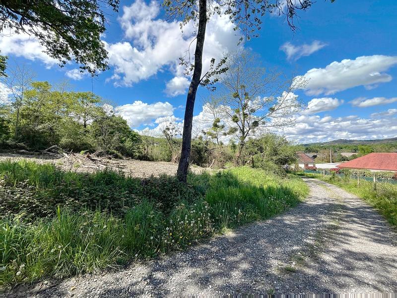 Terrain constructible - 2 361 m²