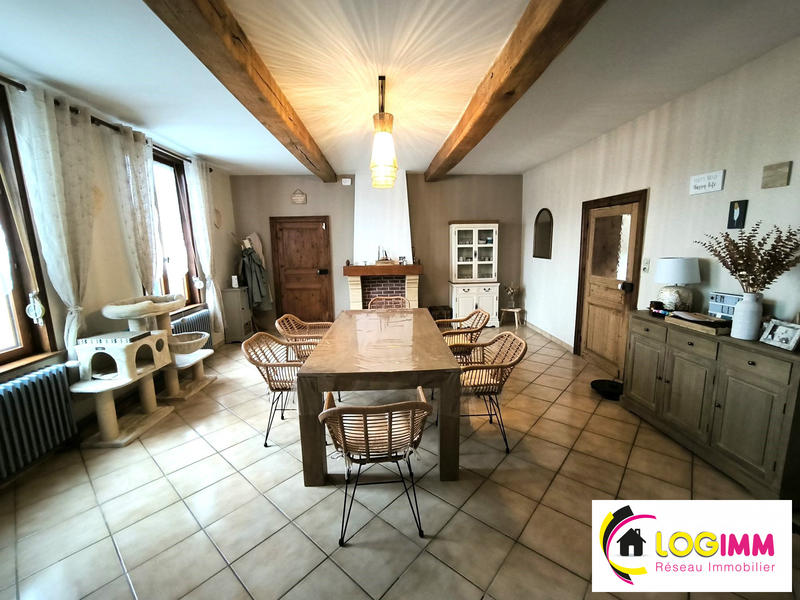 Maison - 195 m² - 6 pièces