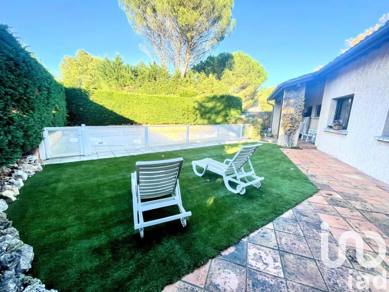 Maison - 231 m² - 7 pièces