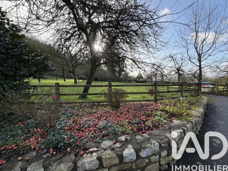 Maison - 120 m² - 8 pièces