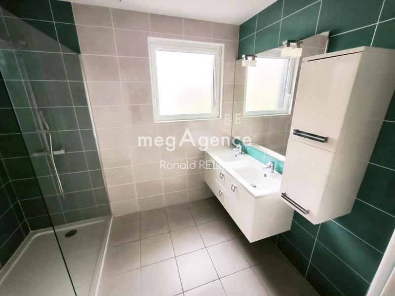 Maison traditionnelle - 89 m² - 4 pièces