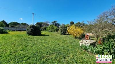 Mas - 219 m² - 6 pièces