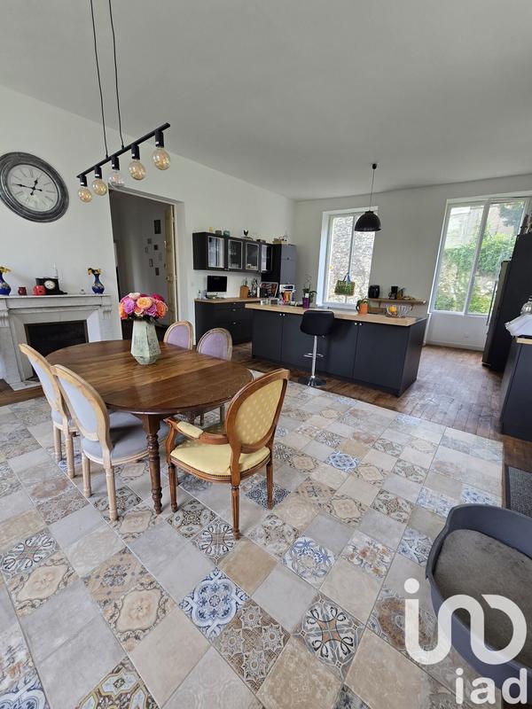 Maison - 368 m² - 14 pièces