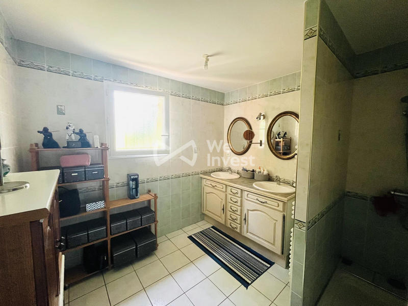 Maison - 138 m² - 6 pièces