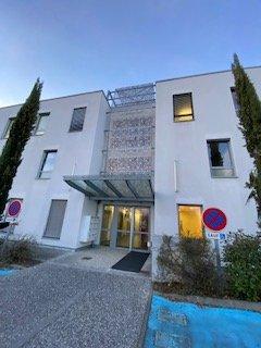 Bureau - 343 m² - 1 pièce