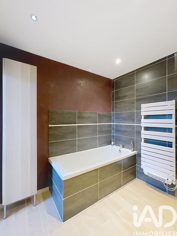 Maison - 115 m² - 6 pièces