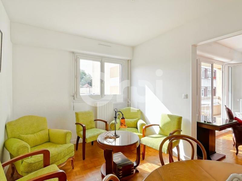 Appartement - 88 m² - 5 pièces