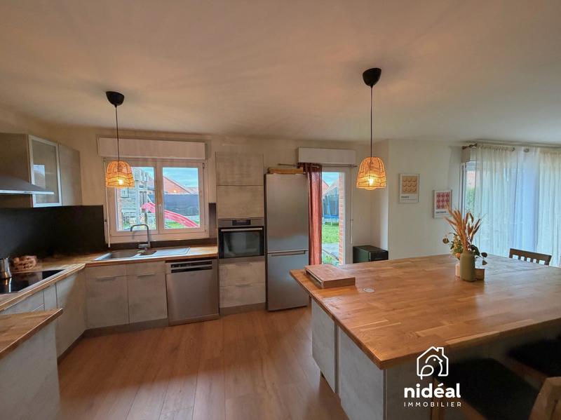 Maison - 150 m² - 5 pièces