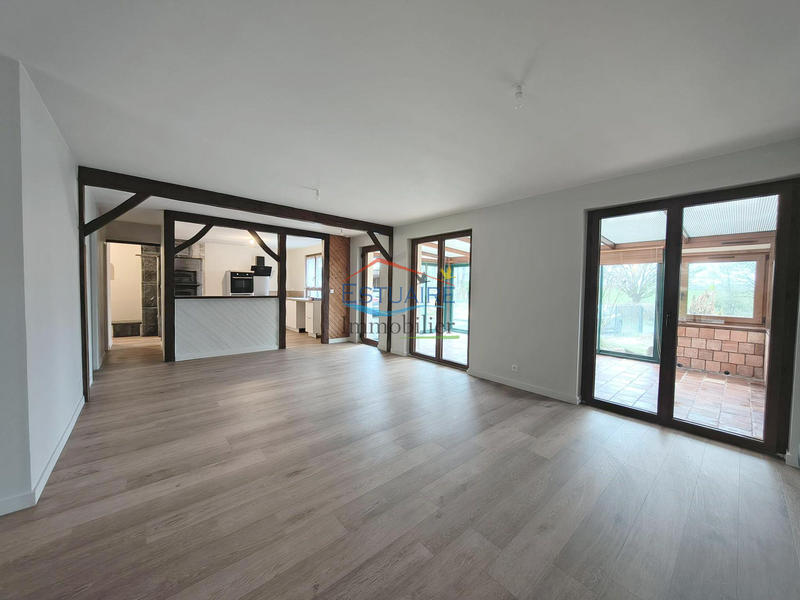 Maison - 120 m² - 5 pièces