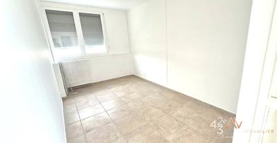 Appartement - 86 m² - 4 pièces