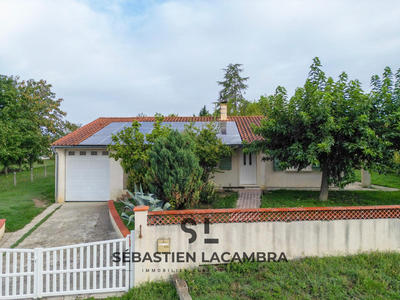 Maison - 98 m² - 4 pièces