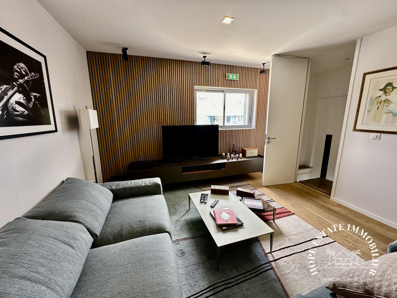 Local d'activités - 755 m²