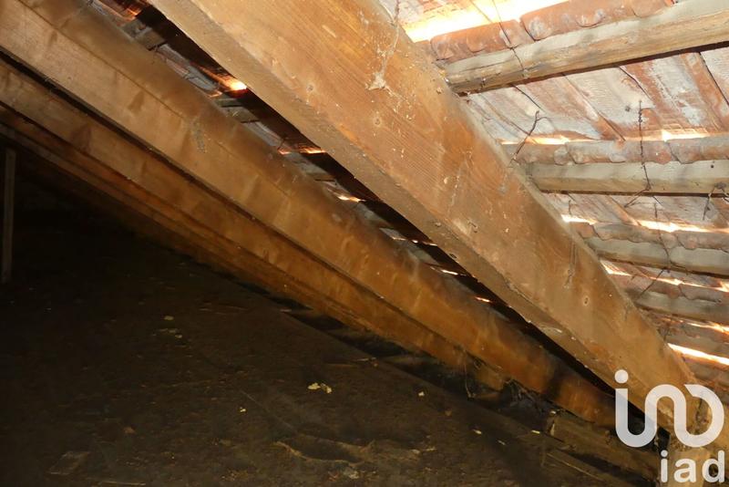 Maison - 255 m² - 10 pièces