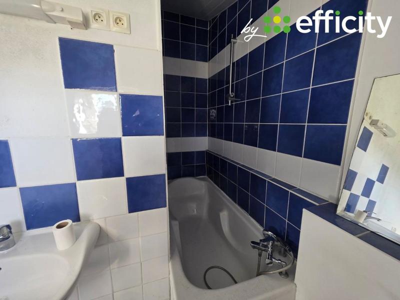 Maison - 64 m² - 4 pièces