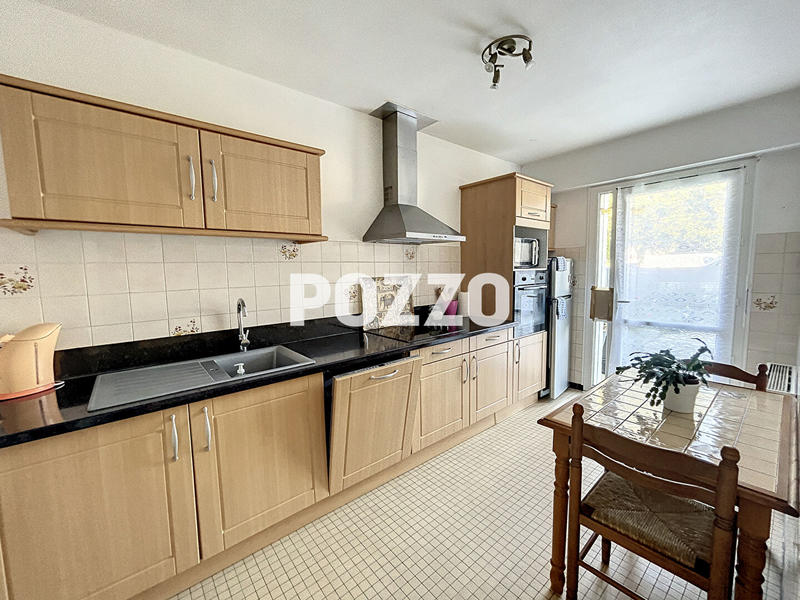 Maison - 102 m² - 5 pièces