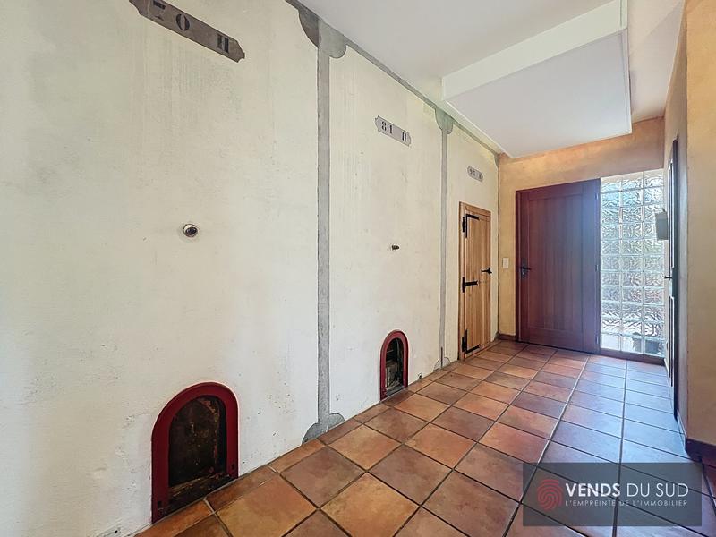 Maison - 203 m² - 7 pièces