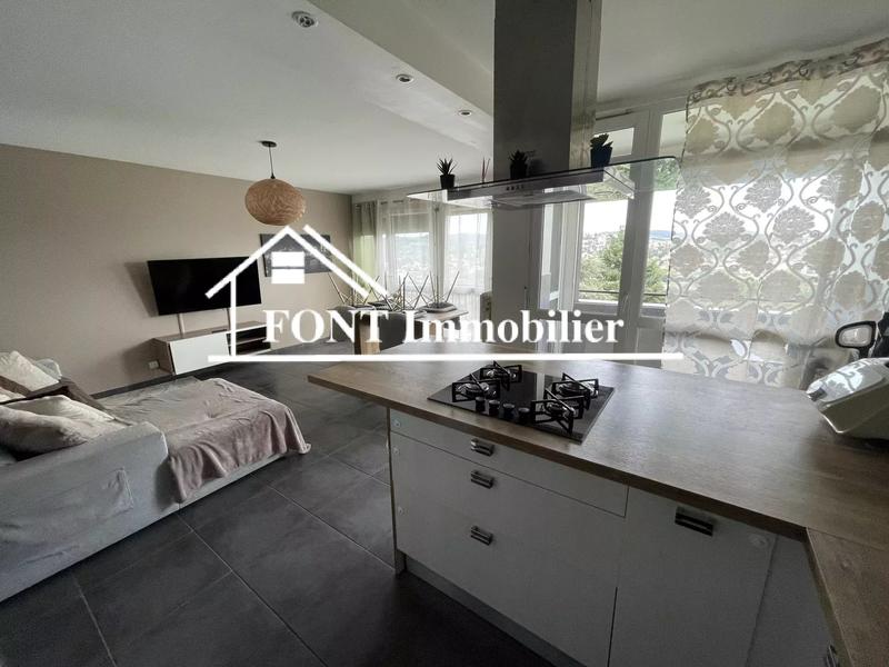 Appartement - 105 m² - 5 pièces