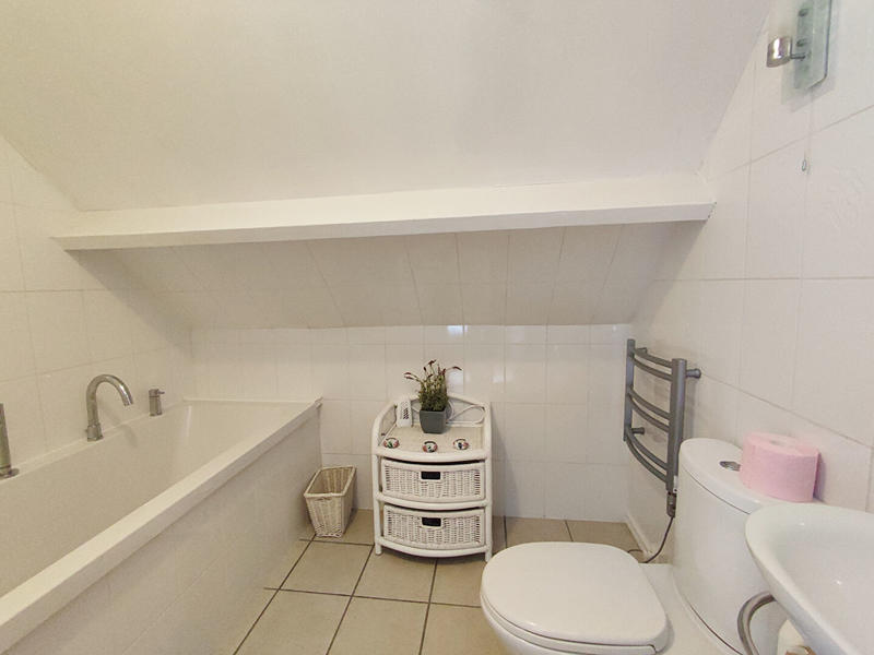 Maison - 104 m² - 5 pièces