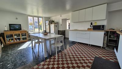 Maison - 120 m² - 5 pièces