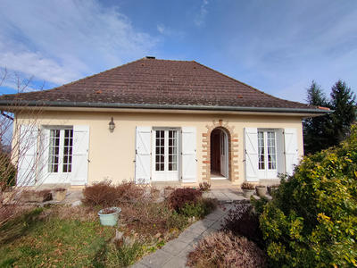 Maison - 80 m² - 4 pièces