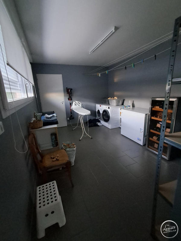 Maison - 166 m² - 6 pièces