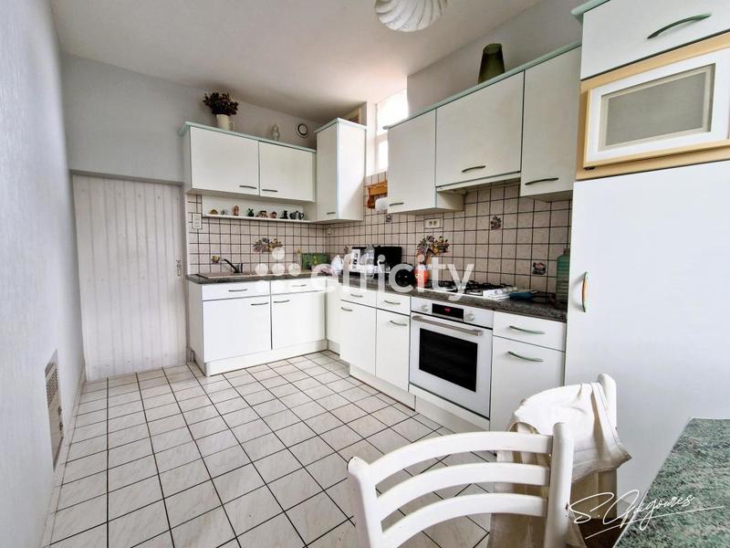 Maison - 138 m² - 6 pièces