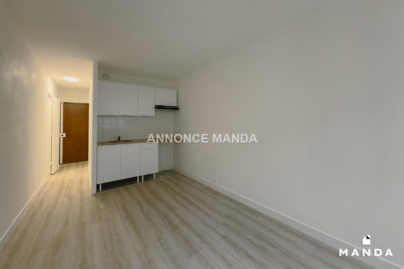 Studio - 21 m² - 1 pièce