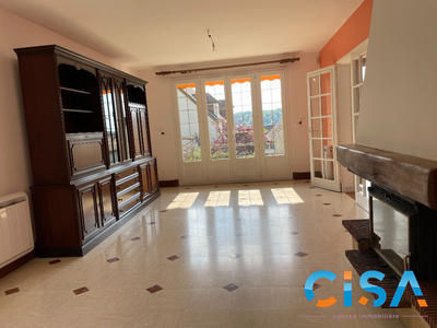 Maison traditionnelle - 130 m² - 6 pièces