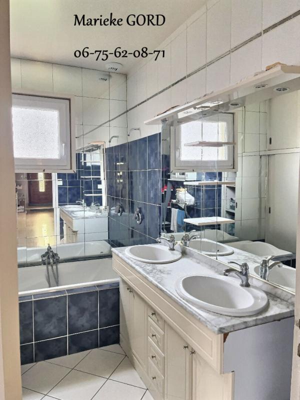 Maison - 131 m² - 10 pièces